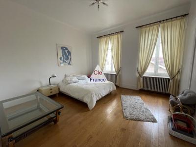 // Appartement Duplex 180 Ma