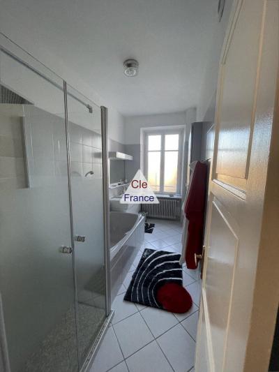 // Appartement Duplex 180 Ma