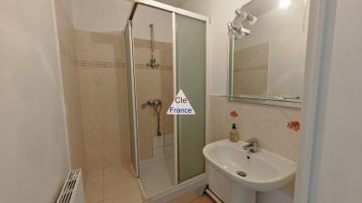 Appartement F5 Au 1er Etage 4 Chambres 2 Parkings