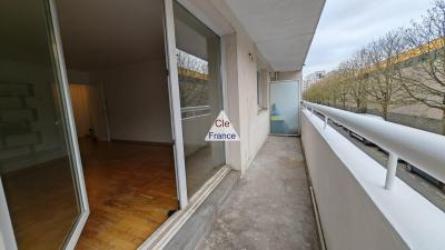 Appartement F5 Au 1er Etage 4 Chambres 2 Parkings