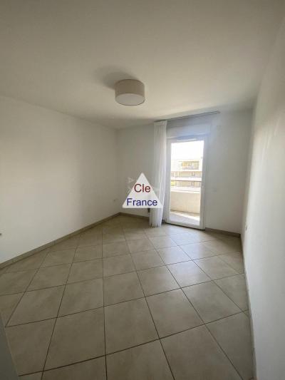 Spacious Apartment with Balcony in Coastal Resort