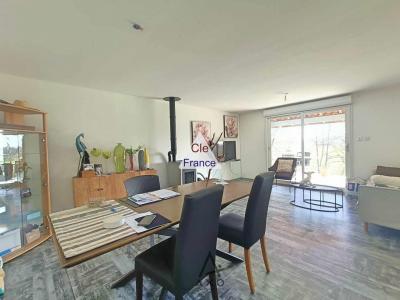 Propriete Avec 2 Maisons Grange Et Piscine