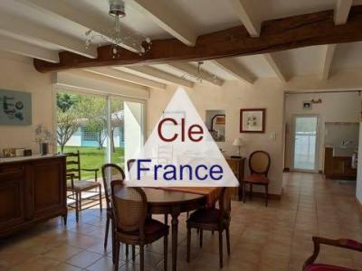 Entre Saint-jean-d\'angely Et Aulnay A