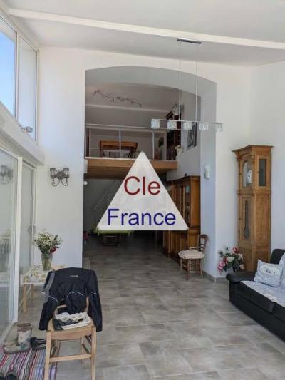 Entre Saint-jean-d\'angely Et Aulnay A