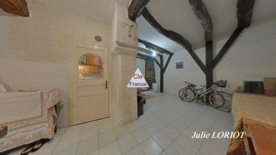 Maison Saine, Pleine De Charme Et De Potentiel
