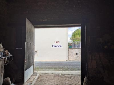 Large Garage to Develop
