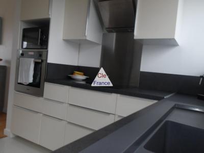 A Vendre - Charmant Appartement 3 Pieces Avec Balcon A