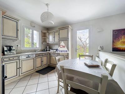 Elegante Maison Familiale
