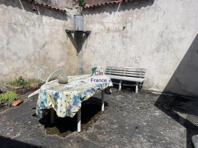 Maison De Village A