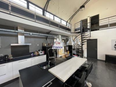 Loft De 216 Ma