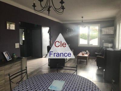 Detached House with Garden by the Coast