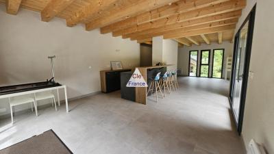 Detached House with Garden by Ski Slopes