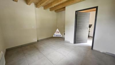 Detached House with Garden by Ski Slopes