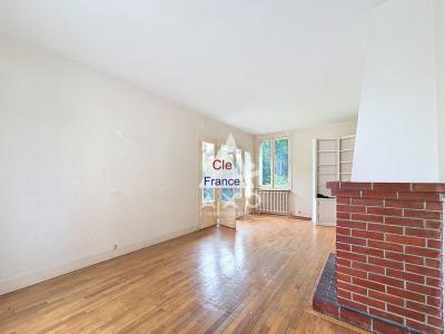 Appartement 3 Pieces Avec Jardin, Garage Et Fort Potentiel A
