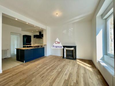 Beautiful Town House with Courtyard Garden