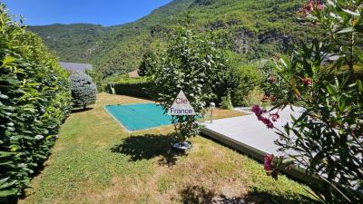 Maison T6 De 2012 De Plain-pied A