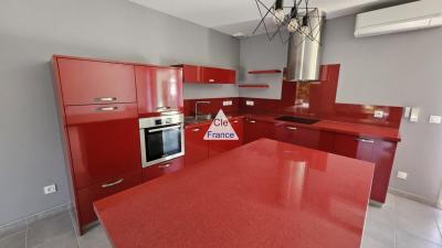 Maison T6 De 2012 De Plain-pied A