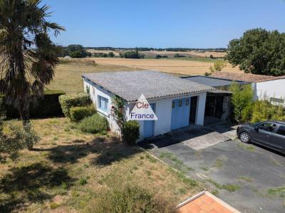 Jolie Maison Avec Jardin Et Garage A