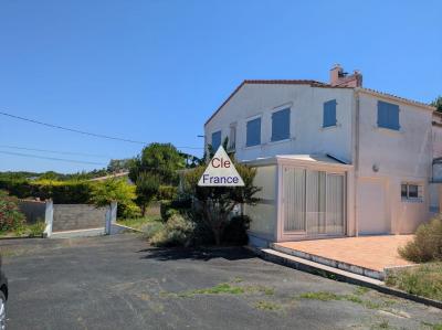 Jolie Maison Avec Jardin Et Garage A