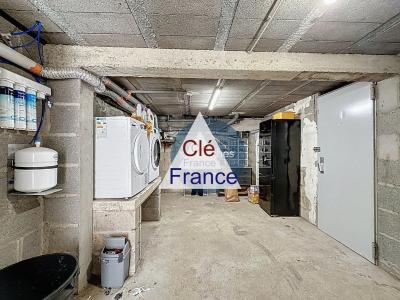 Detached Country House with Outbuilding