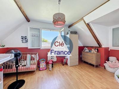 Detached Country House with Outbuilding