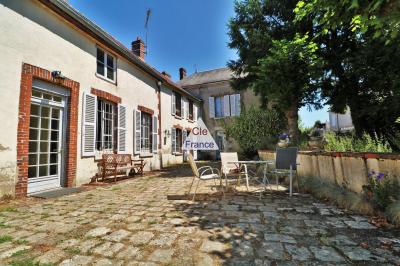 Elegante Maison De Maa