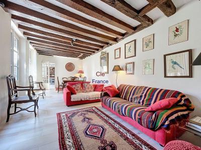 Elegante Maison De Maa