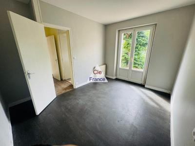Maison De Ville Avec Jardin Arbore- Gien Centre- Bien Rare A