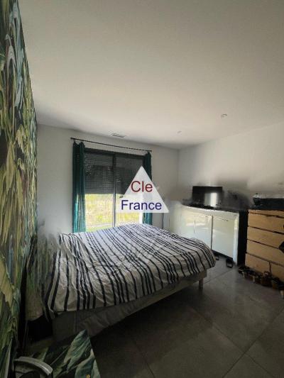 Maison De Plain-pied - Garage - Piscine