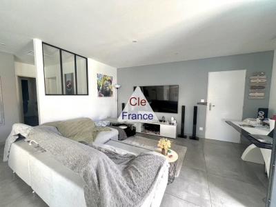 Maison De Plain-pied - Garage - Piscine