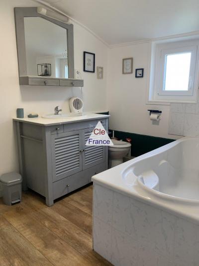 Main House with Guest Gite in Quiet Setting