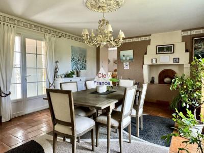 Ensemble Immobilier De Caractere Avec Vue Panoramique A