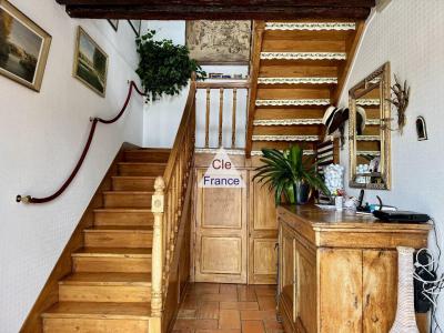 Ensemble Immobilier De Caractere Avec Vue Panoramique A