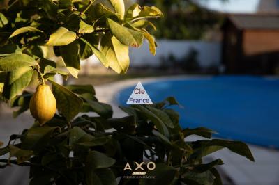 Puimoisson - Maison De Ville - Renovee - T8 - Deux Appartements - 168 Ma