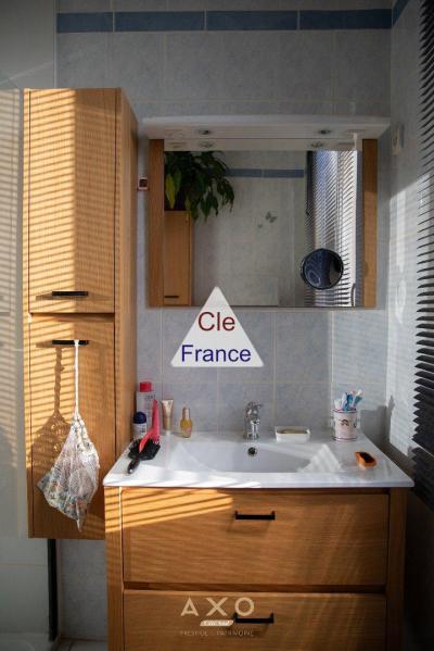 Puimoisson - Maison De Ville - Renovee - T8 - Deux Appartements - 168 Ma