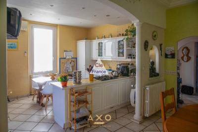 Puimoisson - Maison De Ville - Renovee - T8 - Deux Appartements - 168 Ma