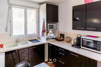 Puimoisson - Maison De Ville - Renovee - T8 - Deux Appartements - 168 Ma