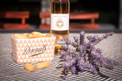 Exclusivite - Moustiers Sainte Marie - Gites De Charme - Corps De Ferme Du Xix Eme - 560 M2 - 3 Bati