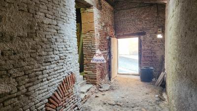 Rare : Cave Ou Futur Appartement
