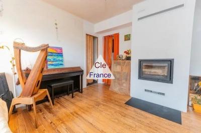 Maison De Plain-pied Avec Dependance Et Grand Terrain Constructible