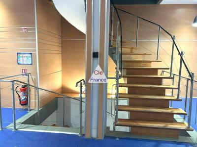 Immeuble Independant De Bureaux A