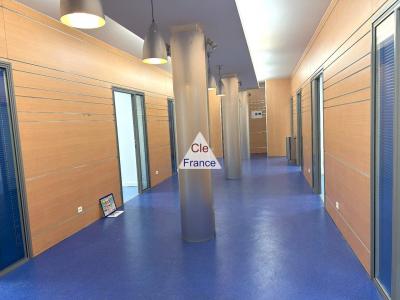 Immeuble Independant De Bureaux A