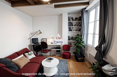 Marais : Charmant Deux Pieces En Duplex