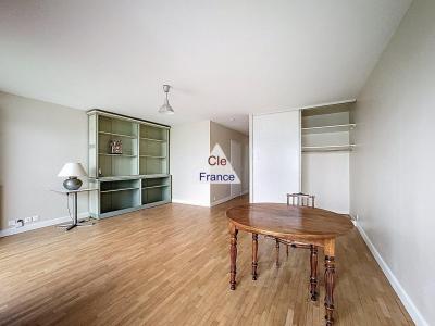 Paris Apartment with Garden in 18th Arrondissement