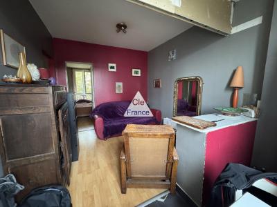 Paris Apartment in Very Good Order