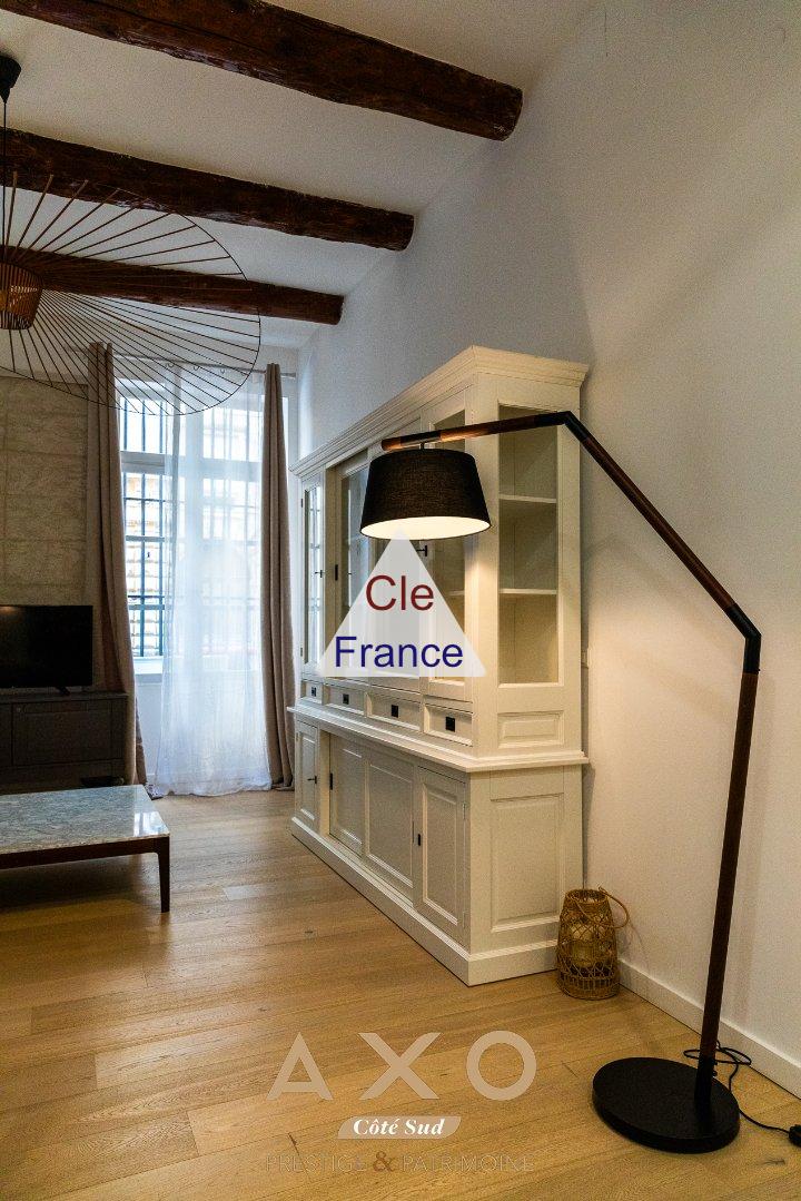 Aix-en-provence - Centre-ville Historique - Appartement Bourgeois - T3 - 2 Acces - Ideal Professions