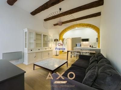 Aix-en-provence - Centre-ville Historique - Appartement Bourgeois - T3 - 2 Acces - Ideal Professions