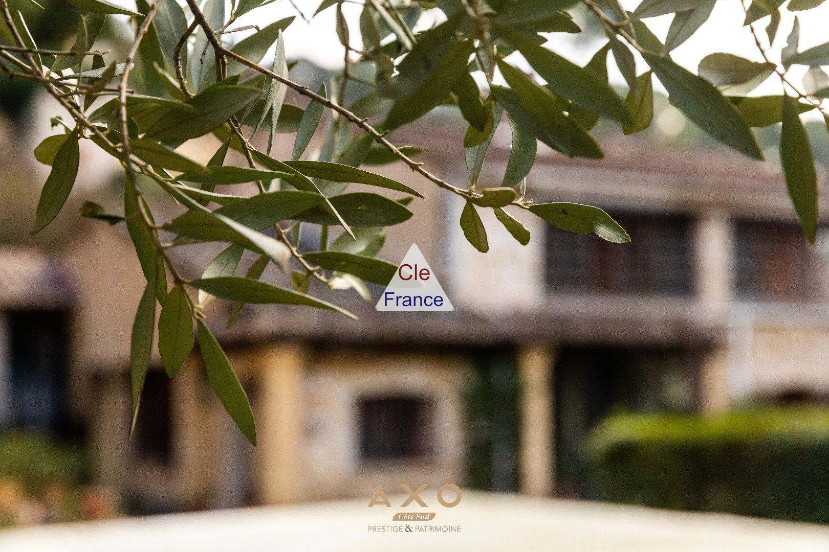 Aix En Provence - Le Montaiguet - Maison De Charme A Renover - 133 M2 - T5 - Terrain 1 380 M2 - Pis