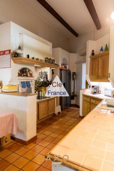 Le Montaiguet - Maison 160m2 - T7 - Garage - Piscine - Parc 5000m2 - 1 020 000a