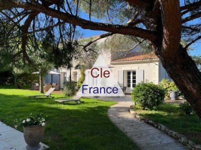 Angouleme Nord : Belle Maison De 220ma